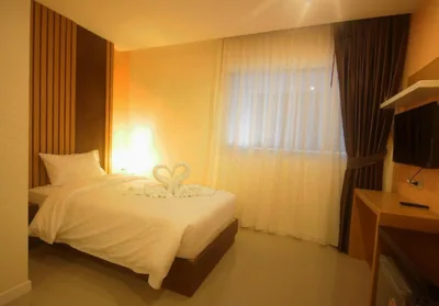 Economy Single Room without Balcony — Breezotel